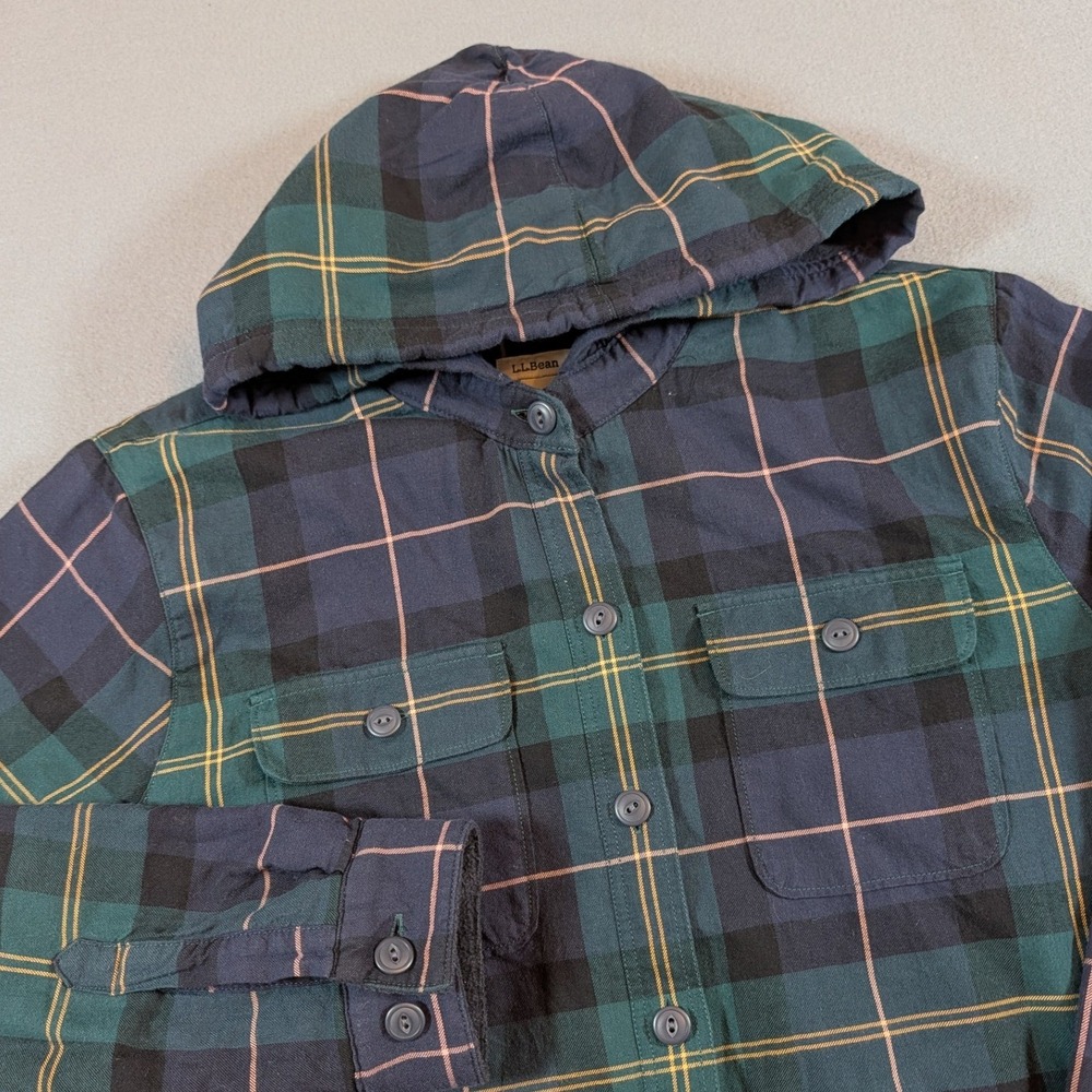 L.L. Bean Flannel Lined Hooded Shirt Jacket Women's Medium Plaid